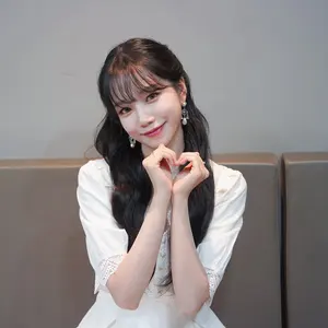 IZ*ONE 本田仁美 生写真 IZ*ONE 本田仁美 生写真 - メルカリ