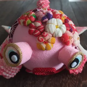 逸品　アンティーク　女児着物　錦紗ちりめん 　コレクター様　人形作家様　七五三に 逸品 アンティーク 女児着物 錦紗ちりめん コレクター様 人形作家様