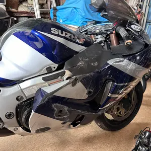 ハヤブサGSX1300R GW71A カウルセット 外装 隼 Hayabusa - メルカリ