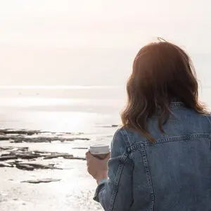 極美品COACH CJ518 ラージトートかごバッグ ホワイトベージュ - メルカリ