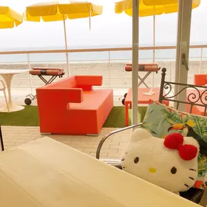 MONCLER モンクレール グレー カーディガン 長袖 ラメ ロゴ Vネック