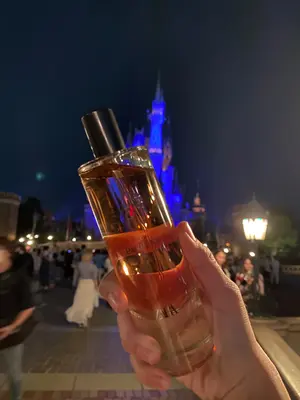 MAISON ALHAMBRA DELILAH BLANC 香水 VALAYA - メルカリ