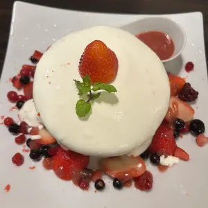 新品>スペアボール・ハローキティ ボウリングボール 15ポンド～値下げ