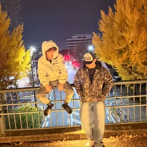 50プリウス前期・後期 静電気で取付 スモークウィンドウフィルム風