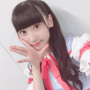 プロセカ 桃井愛莉 日野森雫 キズナ称号バッジ 研究生仲間