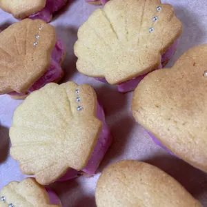 正規品ligne roset ピンクG 新品タグ付き　パフのみ 正規品ligne roset ピンクG 新品タグ付き パフのみ - メルカリ