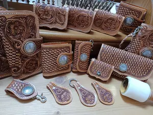 黒 栃木サドル トラッカーウォレット【A】 三層 真鍮 クロスボール