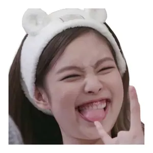 公式】IDLE YUQI トレカ6枚セット - メルカリ