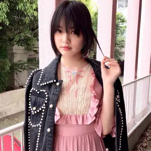 欅坂46 志田愛佳 初期写真 - メルカリ