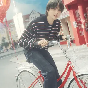 BTS CLASS 17 シーズンズグリーティングスカード グク JUNG KOOK 2022 シーズンズグリーティングスカード - メルカリ