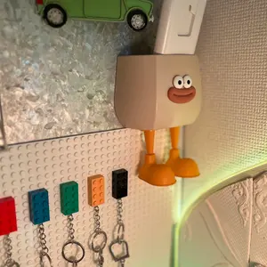 Kodak 35 ミリタリーグリーン 革ケース付 - メルカリ