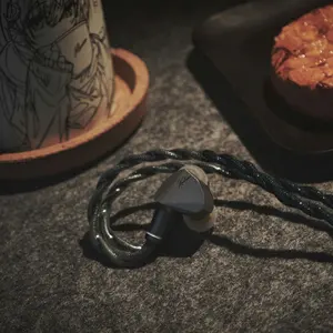 TURZX 2.1インチ ホワイト 液晶 簡易水冷用 新品未開封 - メルカリ