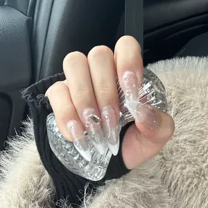 美顔器・美容器 ホワイトカラー、ハイフ 〜値下げ交渉可⭕️〜 - メルカリ