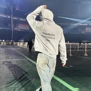 登坂広臣着用Balenciaga ブラック ダウンベスト 登坂広臣さん着用【BALENCIAGA】ポリティカル パファーベスト