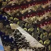 京都 西陣織り 和柄ギターストラップ 波文様 / 白 金襴生地 着物 京都 西陣織り 和柄ギターストラップ 波文様 / 白 金襴生地 着物