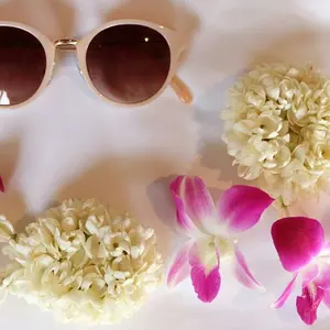 平成レトロ】ハローキティ いちご柄保存容器6個セット【2002年製