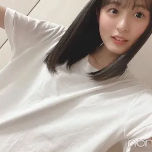 ビルディバイド ブライト 櫻坂46 山下瞳月 BT 箔押しサイン - メルカリ