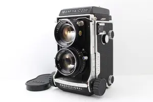 Canon キヤノン 7 f1.8 50mm ケース付き #293 Canon キヤノン 7 f1.8 50mm ケース付き #293 - メルカリ