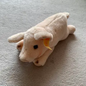 ハローキティファスナーチャーム横浜キティ物語 - メルカリ