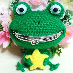 がま口 手編み ハンドメイド ポーチ カエル 寿司 - メルカリ