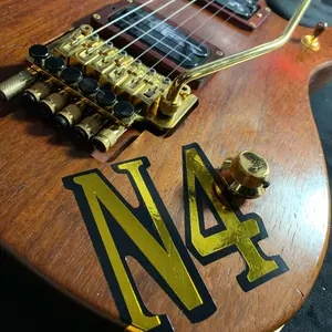 最終値下げ！photogenicのミニギターのチョコレートバンブルビー EVH. 最終値下げ！photogenicのミニギターのチョコレートバンブルビー EVH