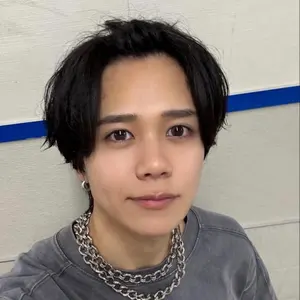 INI POPUP STORE2026 缶バッジ（西洸人）アクキー（池崎理人） - メルカリ