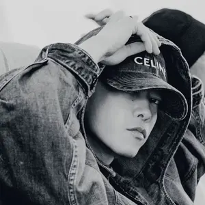 BTSテテ着用 CHANEL ココマーク 片耳用 メンズピアス - メルカリ