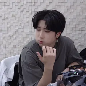 Stray Kids Hollow FC盤 ハン IDフォト 封入トレカ - メルカリ