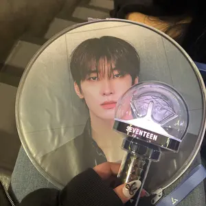 SEVENTEEN CAFE バーノン - メルカリ