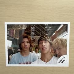 ジャニーズWEST 公式写真のサムネイル