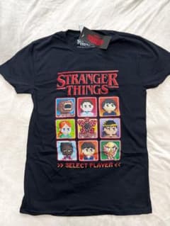 【新品・未使用】ストレンジャーシングス ピクセルアート Tシャツ黒Mのサムネイル
