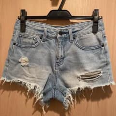 デニムショートパンツのサムネイル