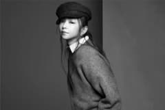 安室奈美恵×H&M ニットのサムネイル
