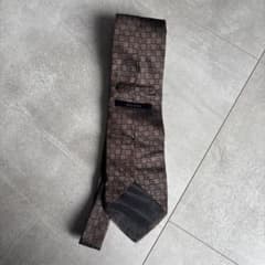 GUCCI ブラウン シルク ネクタイのサムネイル