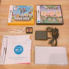 【ニンテンドーDS Lite本体】+ソフト3本セットのサムネイル
