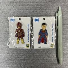 DC 코믹 스핀 배지 도쿄 코미콘 슈퍼맨 플래시 2 개 세트
