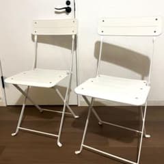 2脚　IKEA スンドソー 椅子 折りたたみ式 ホワイト 屋外　ガーデンチェアのサムネイル