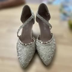 ［値下げ中］QIANLANG ハイヒール パンプス ストラップ付のサムネイル