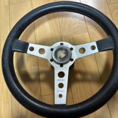 MOMO プロトタイプ ステアリングホイールのサムネイル