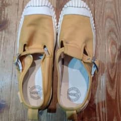 CONVERSE イエロー スニーカー 27cmのサムネイル
