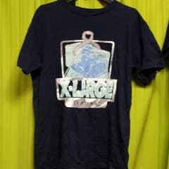 エクストラ ラージ  Tシャツのサムネイル
