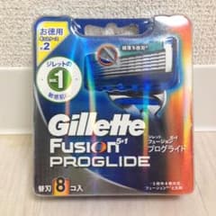 送料無料‼︎ジレット フュージョン プログライド 替刃 8個のサムネイル