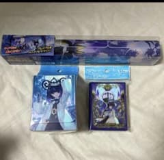 新品未開封✨ムク&メガシャンデララバープレイマット デッキシールド