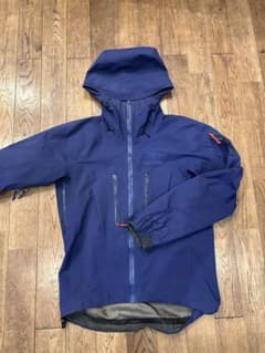 正規品アークテリクス　ゴアテックスGore-TexARC'TERYX カナダ刺繍のサムネイル