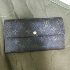 LOUIS VUITTON 小銭入れ付き長財布。モノグラム。のサムネイル