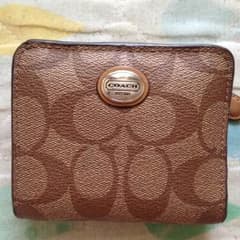 正規品 結構美品 coach 財布のサムネイル