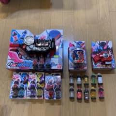 仮面ライダービルド 変身ベルトとその他いろいろのサムネイル