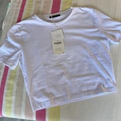 ショート丈Tシャツのサムネイル