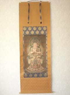 美品 掛け軸 金剛寺 紺紙 大日如来像 木版画 太巻き付 限定品 掛け軸 大日如来像 金剛界 根津美術館蔵 重要文化財 (複製) 共箱