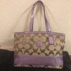 COACH マザーズバッグ/トートバッグのサムネイル